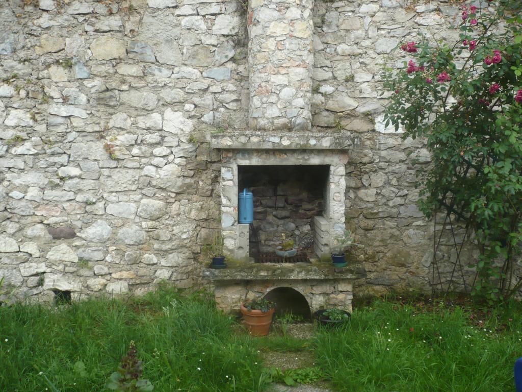 Appartamento Michela Brenzone sul Garda Bilik gambar